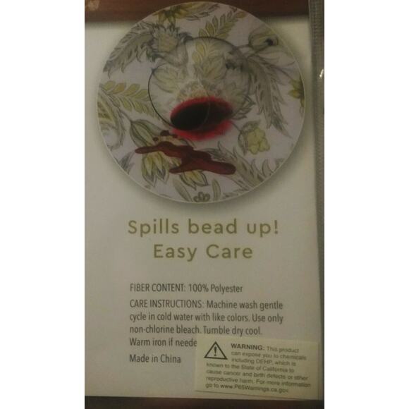 Colordrift Water Repellent Tablecloth Paisley Mirage 70" Round Easy Care - Picture 7 of 7